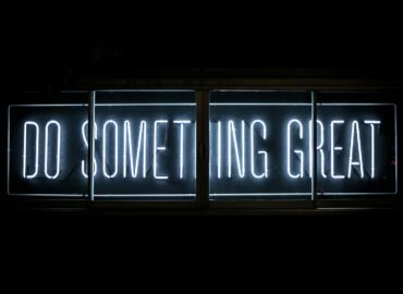 Do Something Great neon sign